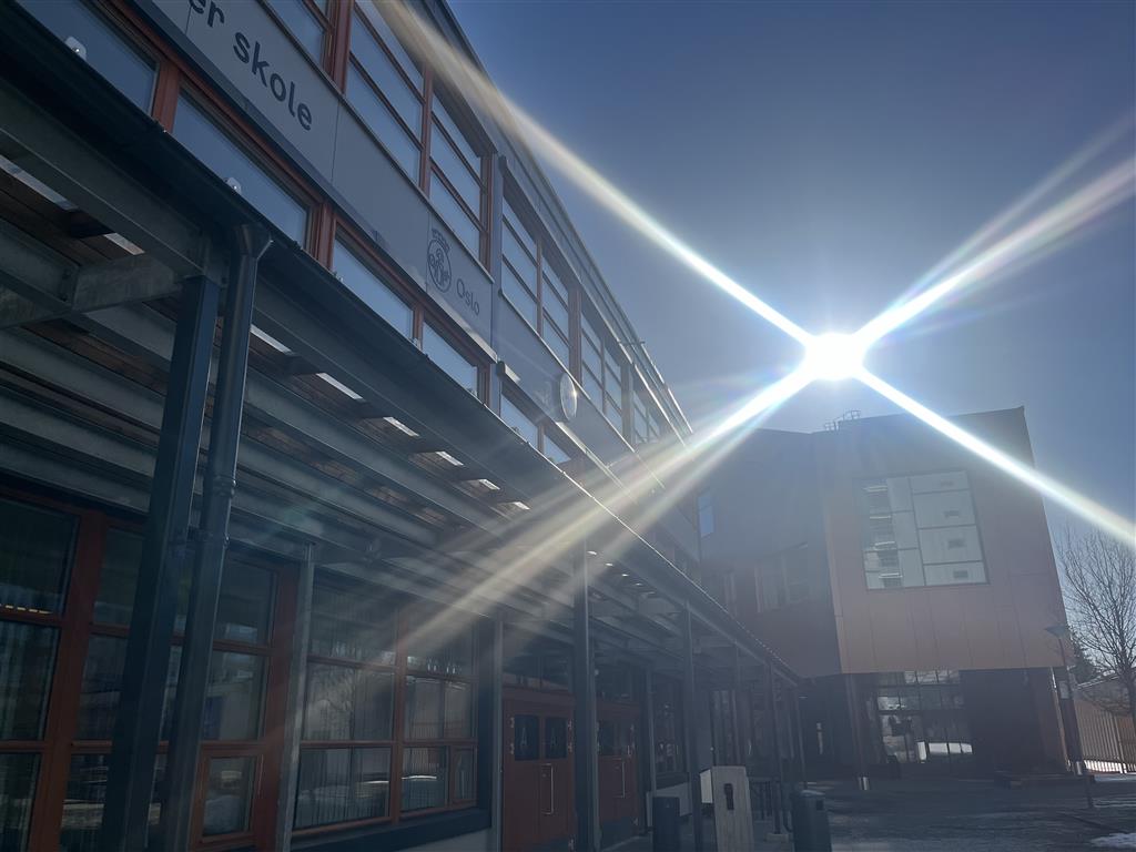 Hovedinngang Hovseter skole