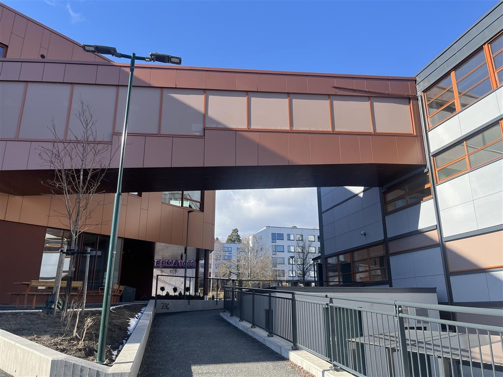 Gangbro Hovseter skole